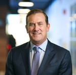 Aaron Erter Headshot