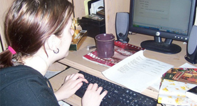 4 Ways to Keep Your Resume Fresh