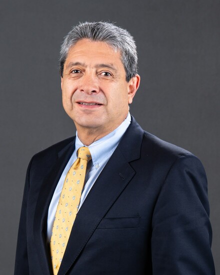 Luis Fernandez-Moreno Headshot