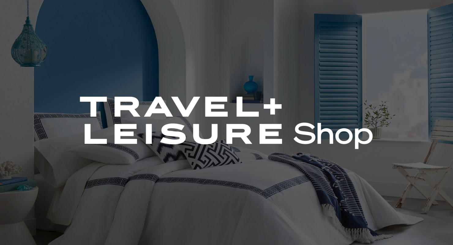 Logo for Travel and Leisure Shop