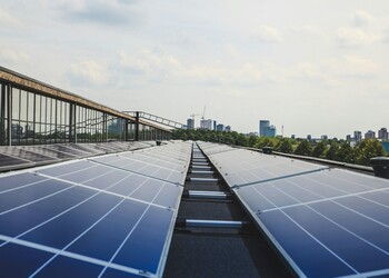LEGAL CHALLENGES AND OPPORTUNITIES IN FUNDING RENEWABLE ENERGY PROJECTS THROUGH PUBLIC FINANCE 