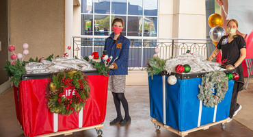 Thumbnail: Michaels and Project Sunshine Bring 30,000 Craft Kits to Pediatric Patients Nationwide