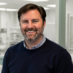 Eric Schiller Headshot