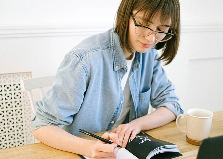 Staying Focused While Searching for a New Career