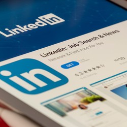 Asking For a LinkedIn Recommendation