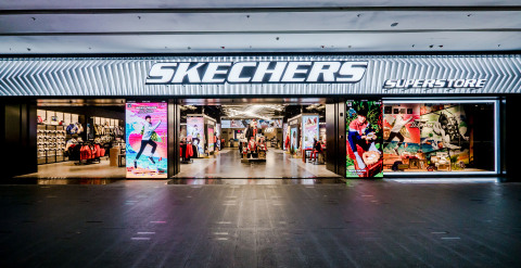 Skechers Surpasses 3,000-Store 