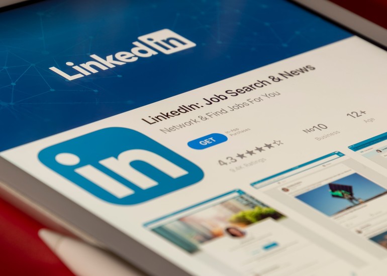 Asking For a LinkedIn Recommendation