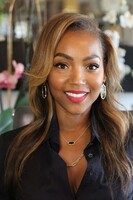 Nikkole Denson-Randolph Headshot