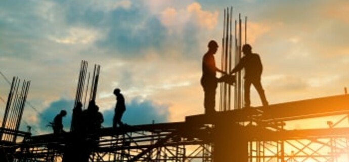 Filling the Gap: The Role of Public Finance in Addressing Labor Scarcity