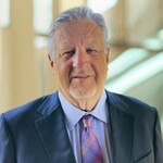 Warren Allan Headshot