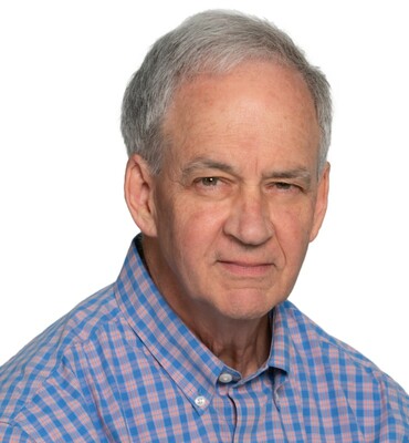 Tom Marinis Headshot