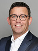 Roger Claessens Headshot