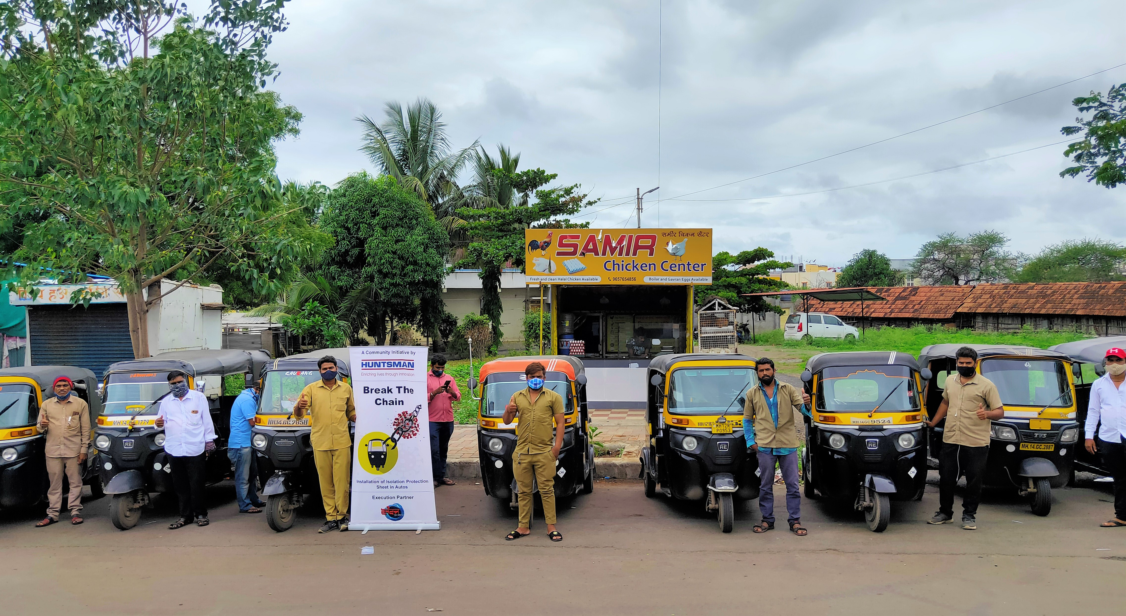 Huntsman Installs Isolation Protection Sheets in Auto-Rickshaws in India